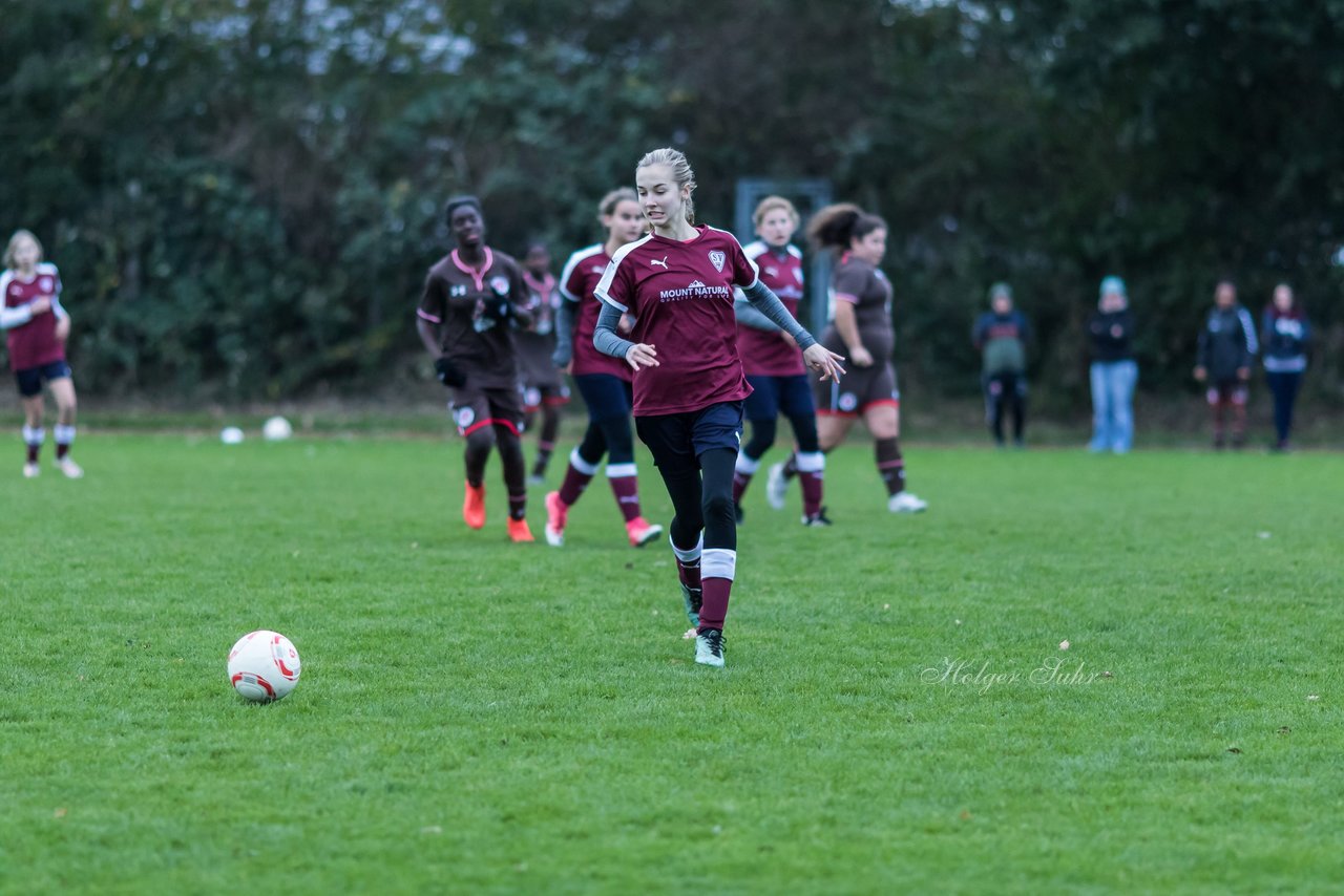 Bild 227 - C-Juniorinnen Halstenbek-Rellingen - St.Pauli : Ergebnis: 0:5